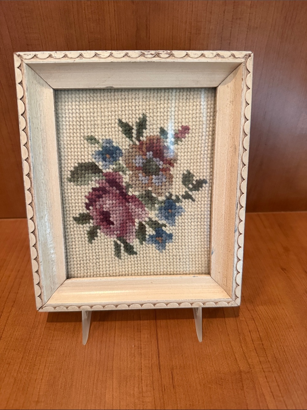 Vintage Handcrafted Floral Needlepoint Floral Wall Art in Cream Frame